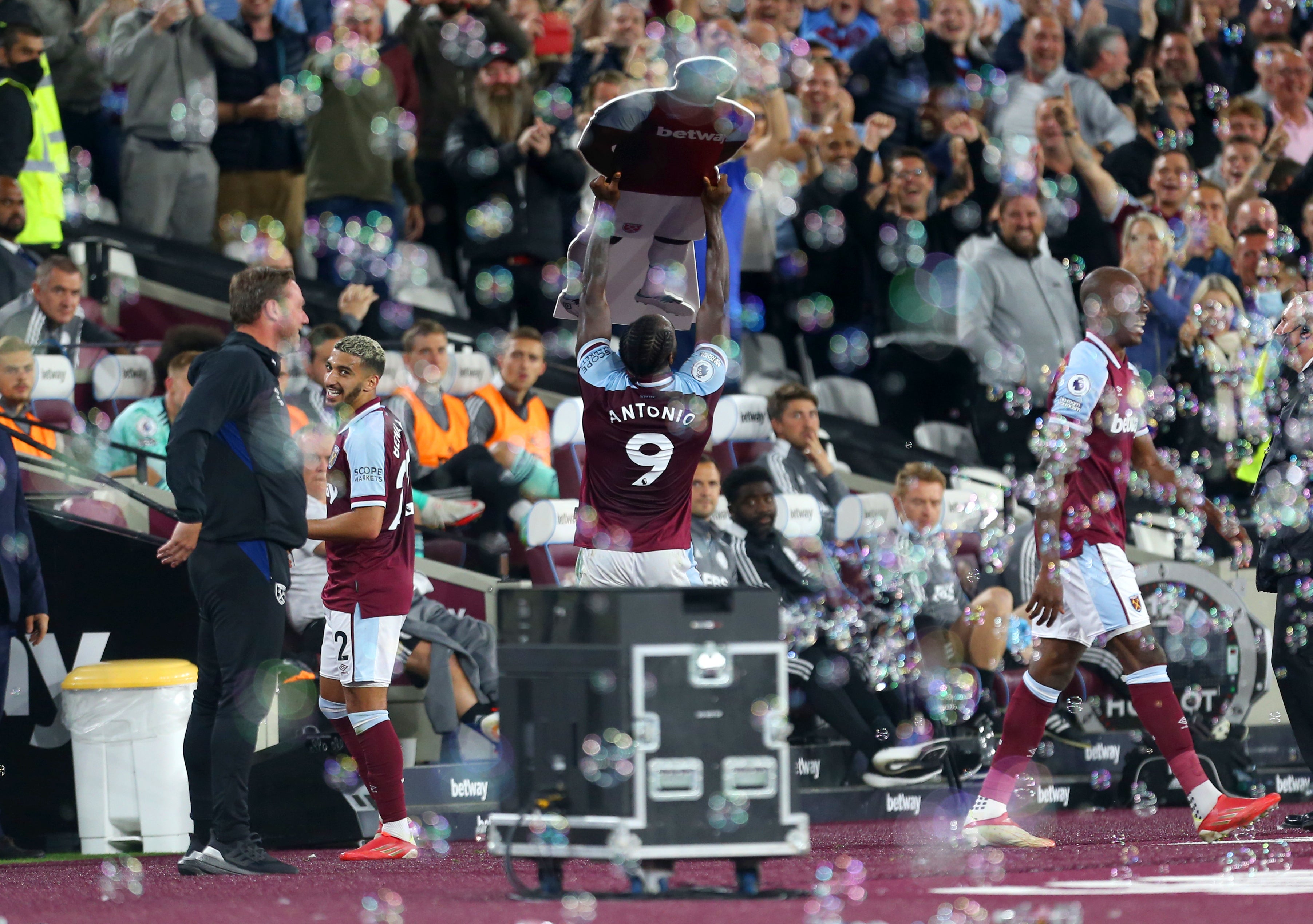 Michail Antonio celebrates with himself (Steven Paston/PA)