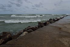 Missouri man drowns in Lake Michigan after saving relatives