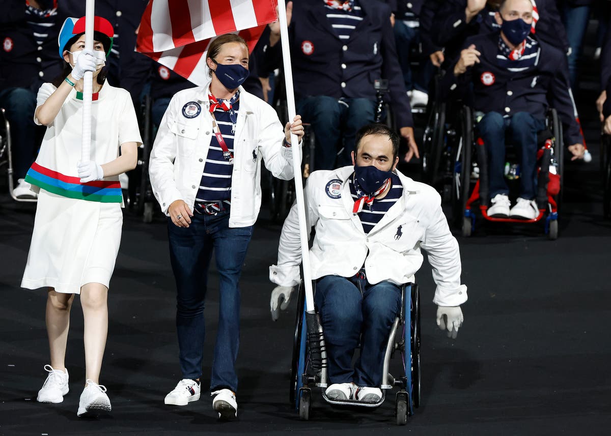 Paralympics 2021: Who is the Purple Heart veteran who carried the US flag? Paralympics 2021: Who is the Purple Heart veteran who carried the US flag?