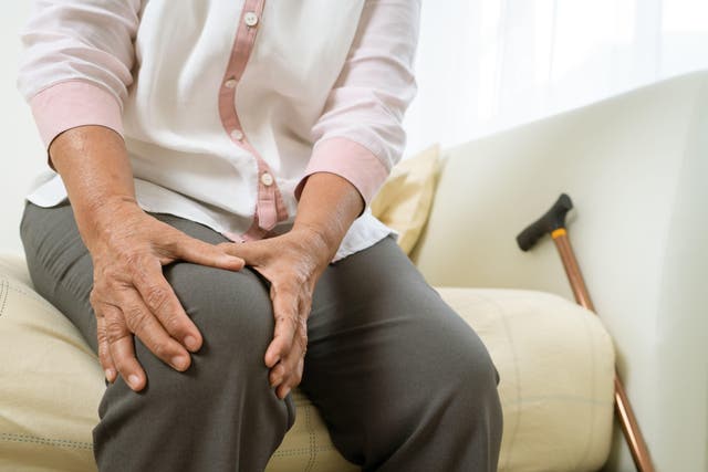 Struggling with joint pain? (Alamy/PA)