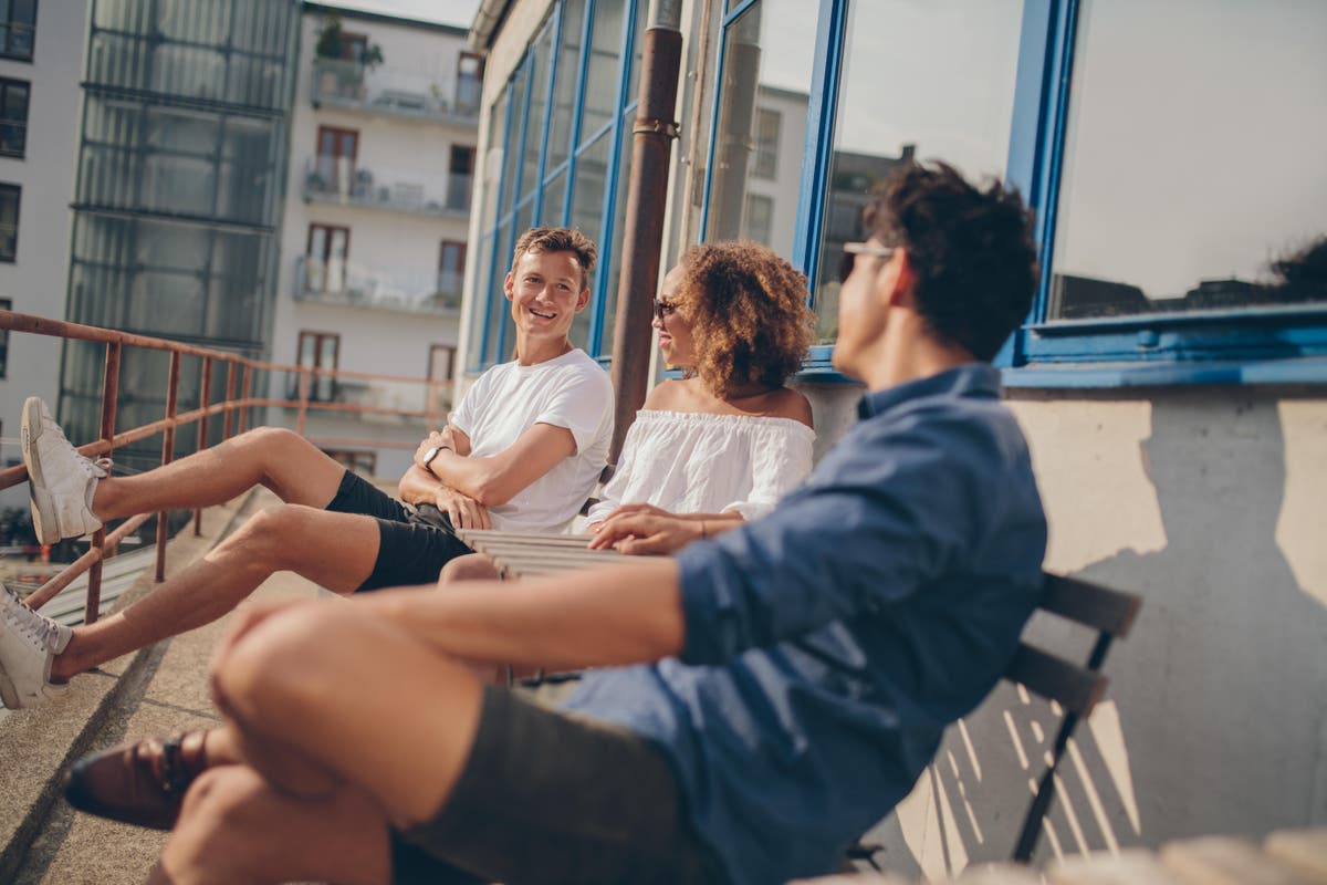 Young people smoking rose by a quarter in lockdown: How to support a mate to quit