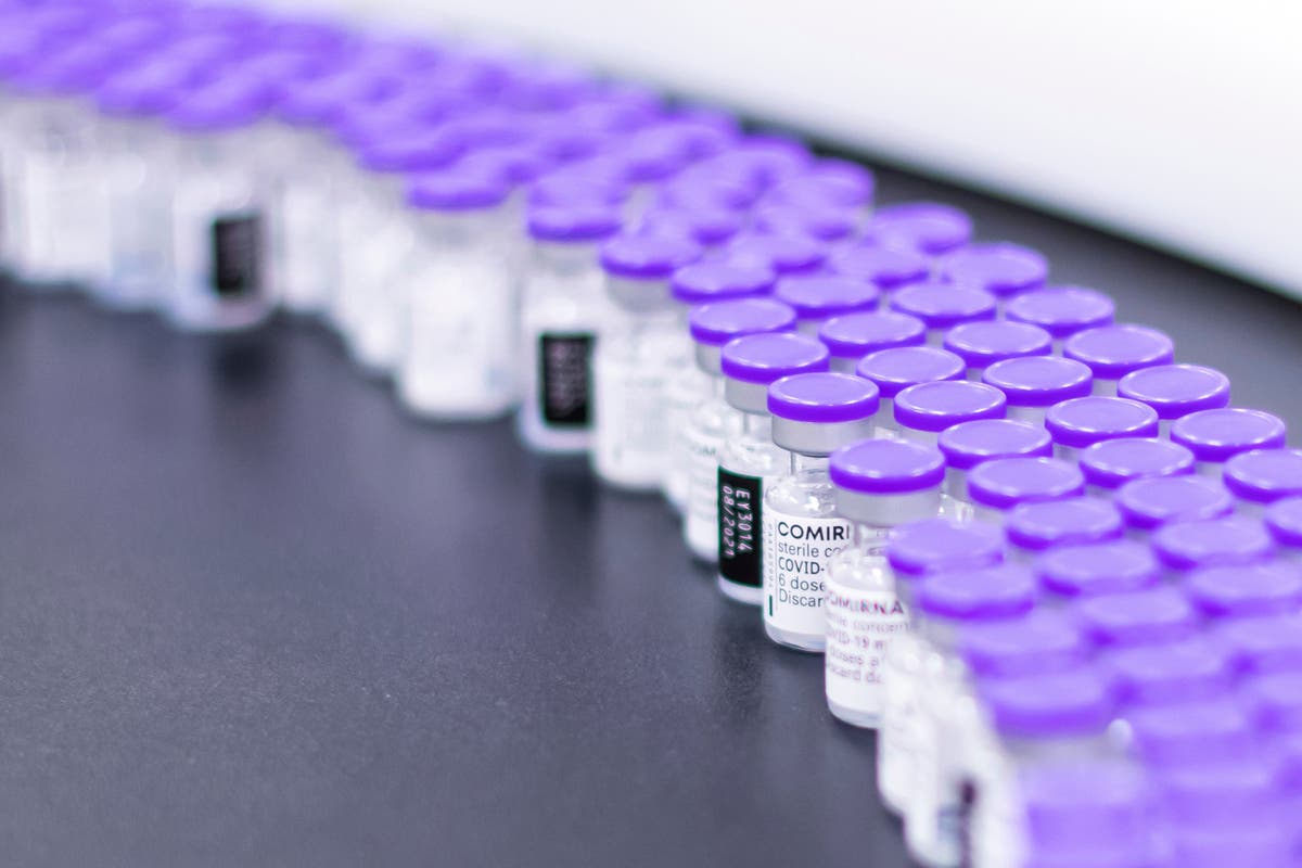 Pfizer seeking FDA OK for COVID-19 vaccine booster dose ...
