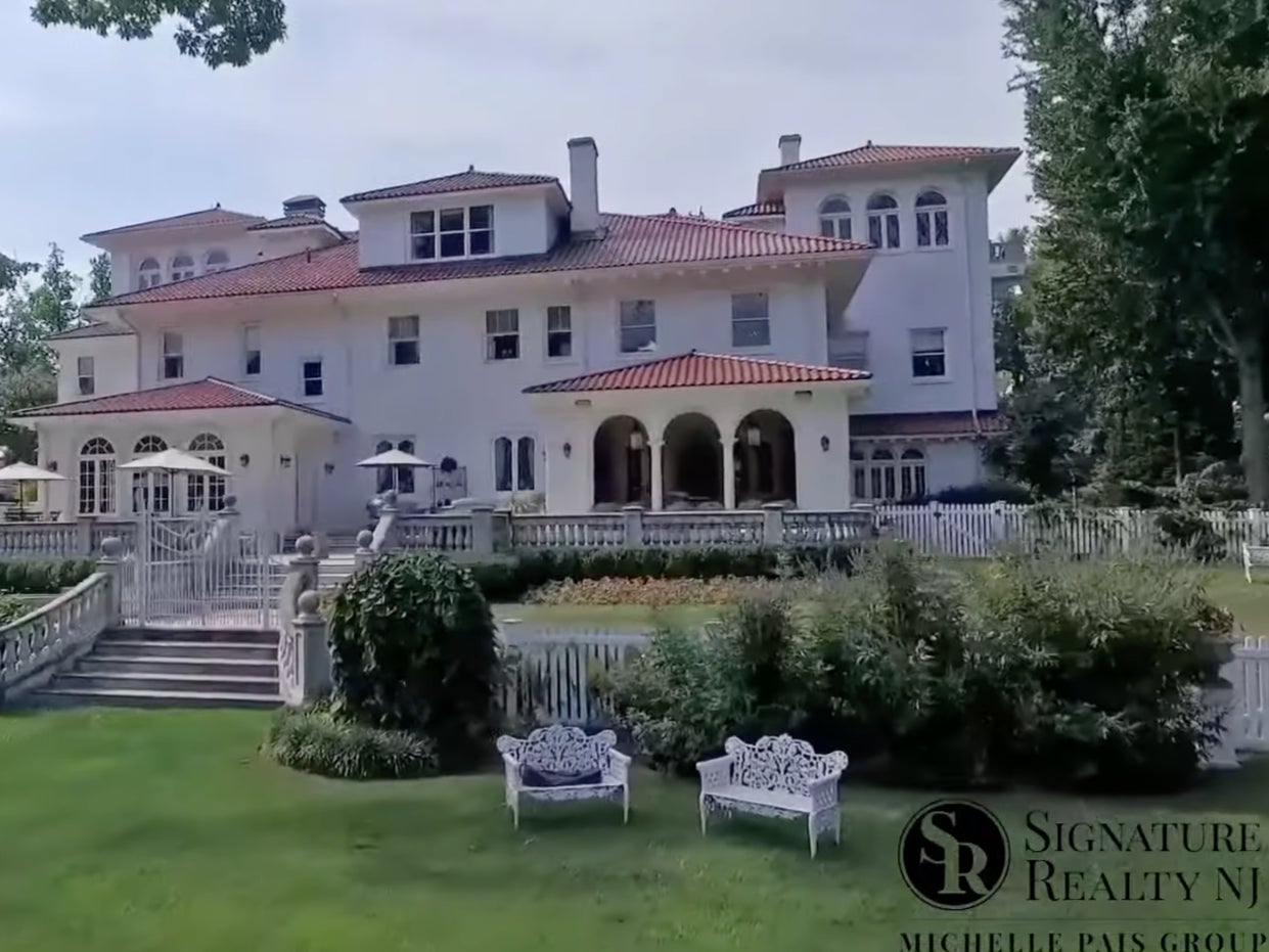 New Jersey mansion listed for $39 sells for just $4.6m