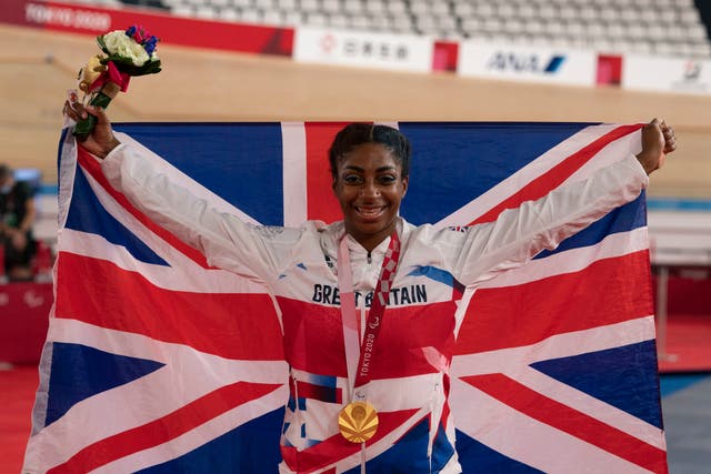 <p>Kadeena Cox retained her C4-5 500m time trial title </p>