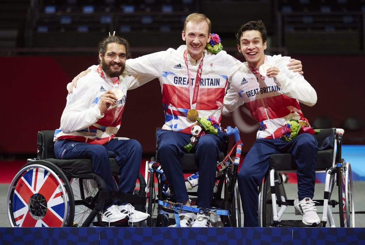 Great Britain wheelchair fencing trio take epee team bronze in Tokyo