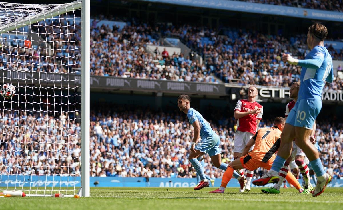 Manchester City add to Arsenal woes while Crystal Palace peg back West Ham