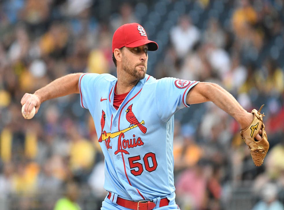 CARDENALES-PIRATAS