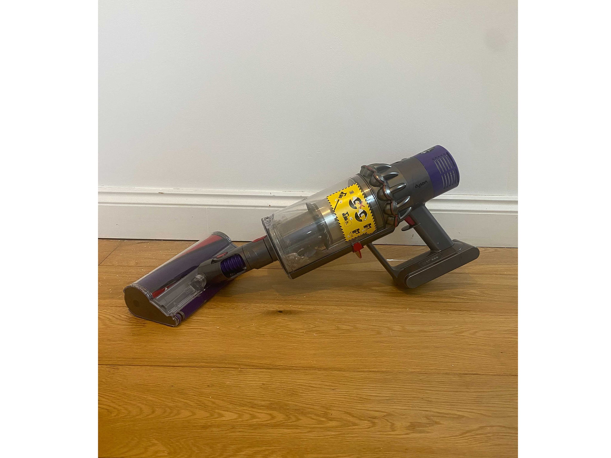Dyson Cyclone V10 Absolute Vacuum Review: Crazy Suction, Amazing Battery