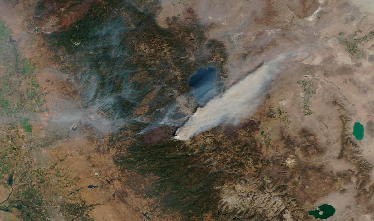 California fire approaches Lake Tahoe after mass evacuation