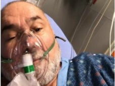 Robert D Steele posted a photo of him on a ventilator bed in his last blog post, in which he continued saying Covid was a hoax
