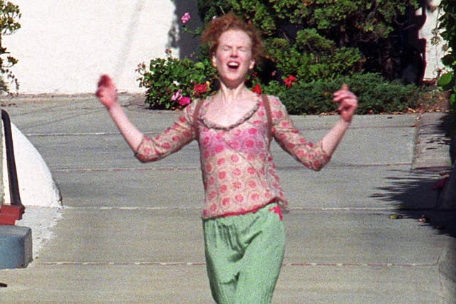 <p>Nicole Kidman full of joy as she leaves her attorney’s office</p>