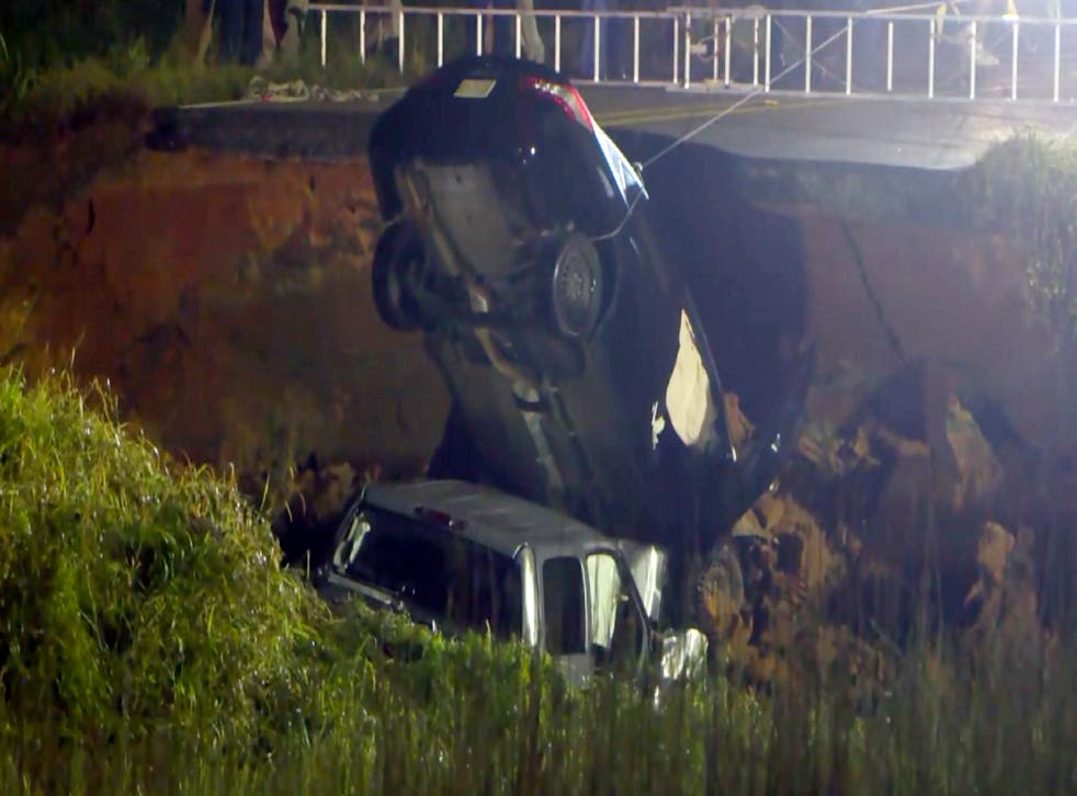 MISSISSIPPI- CARRETERA DESTRUIDA