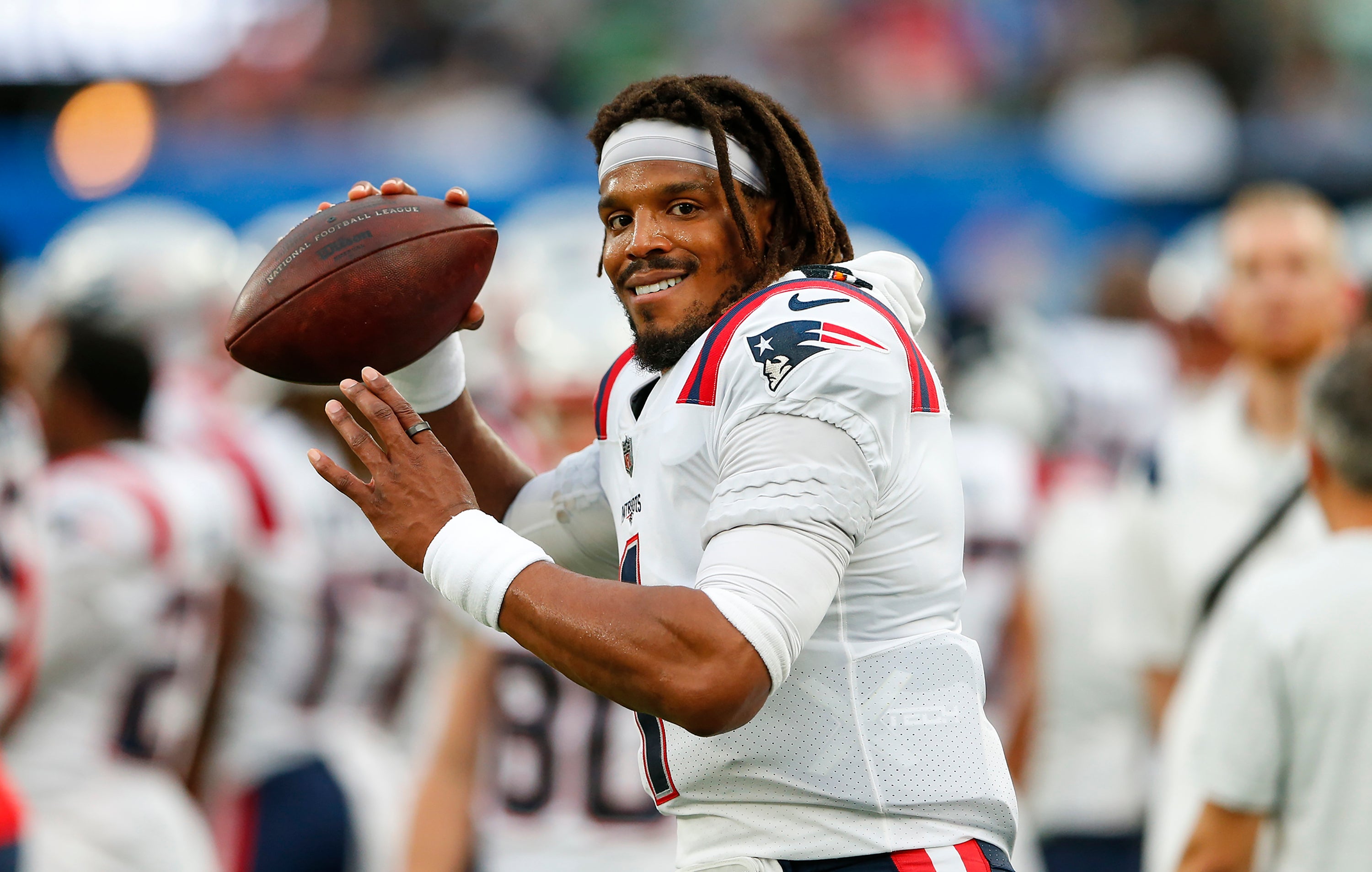 Patriots Se Desprenden De Newton, Jones Sería El QB Titular ...