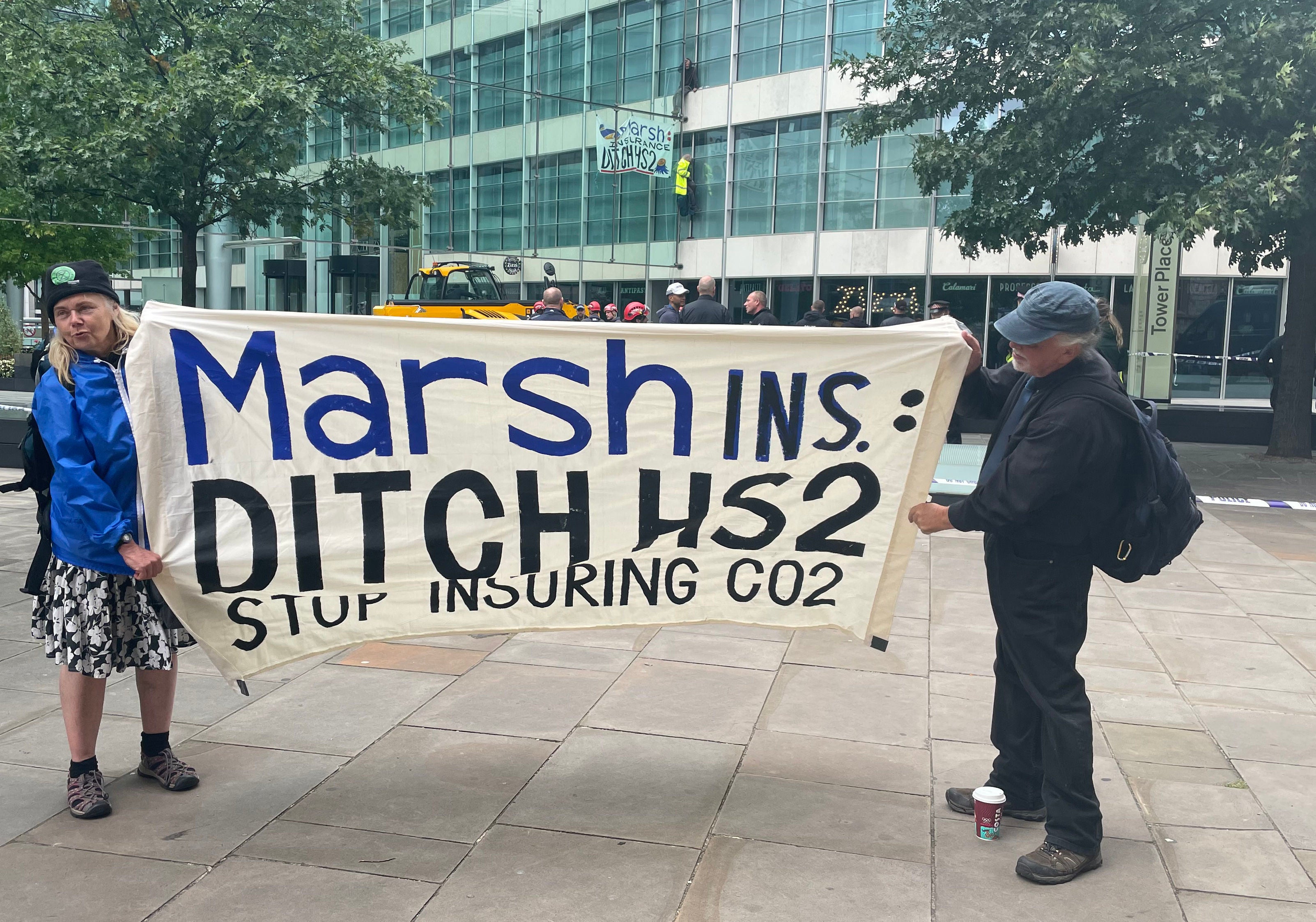 The action was part of the ongoing Impossible Rebellion, a series of protests by Extinction Rebellion and related groups on environmental issues