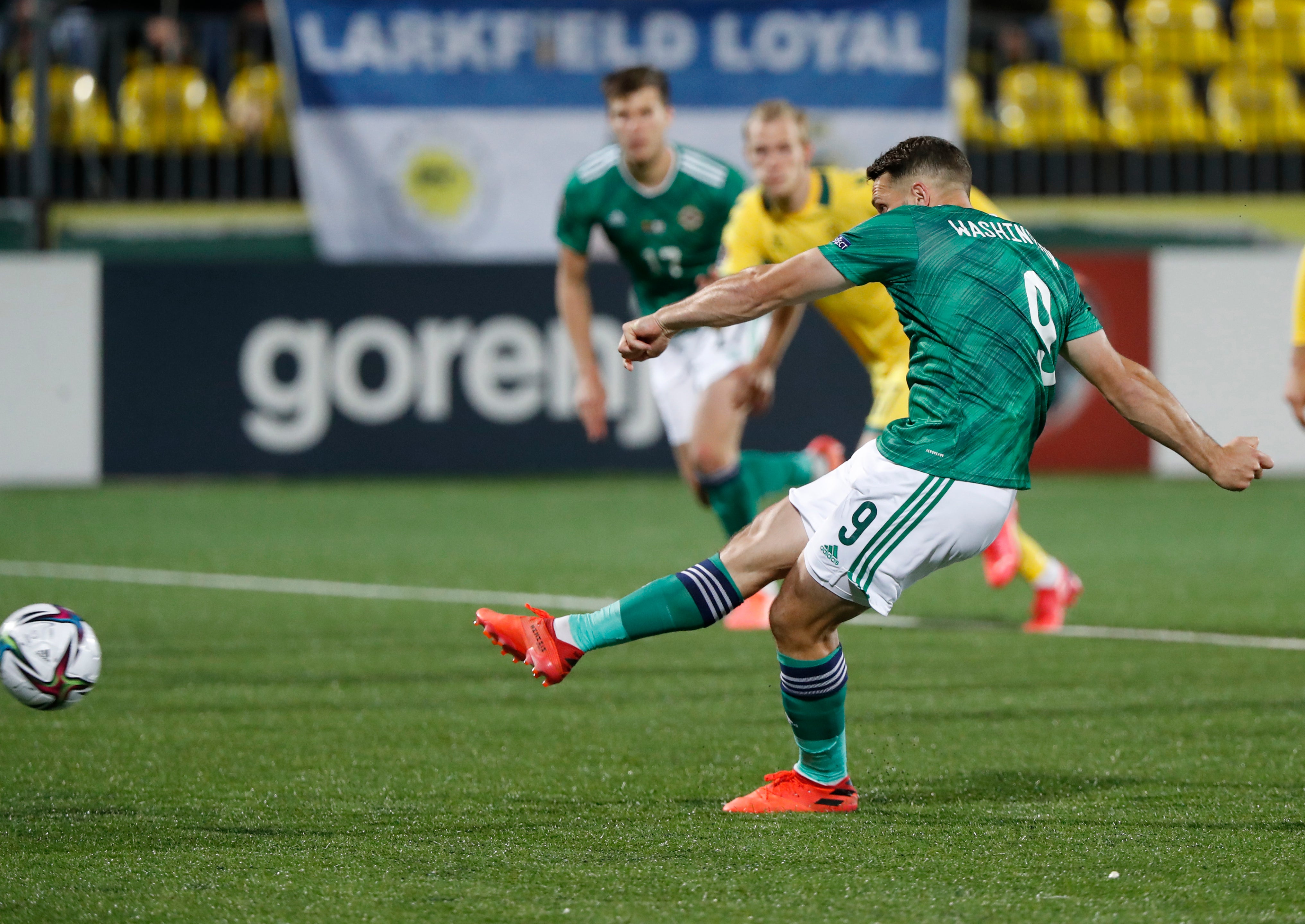 Conor Washington doubled the lead (Mindaugas Kulbis/AP)