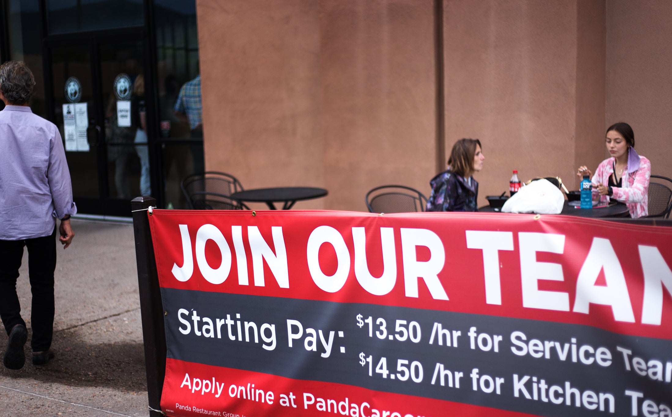 <p>Employment data showed a big slowdown in hiring in August 2021 as the Delta variant of Covid-19 hits US economic confidence</p>