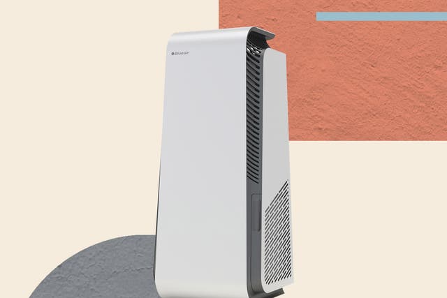 <p>Designed to be on 24/7, this device will filter out any pollutants in the air, including viruses</p>