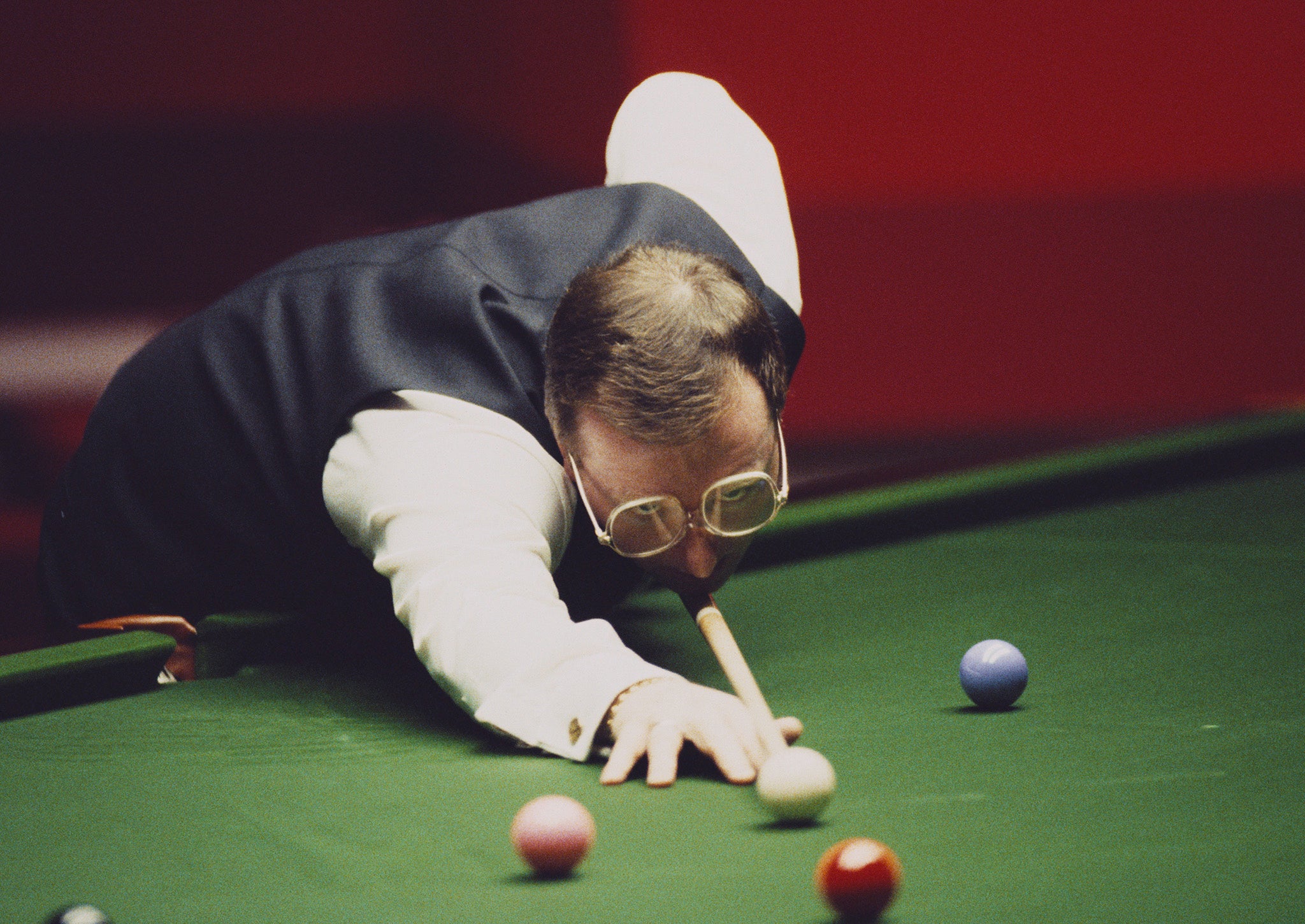 Dennis Taylor during his World Snooker Championship final match against Steve Davis at Sheffield’s Crucible theatre in 1985