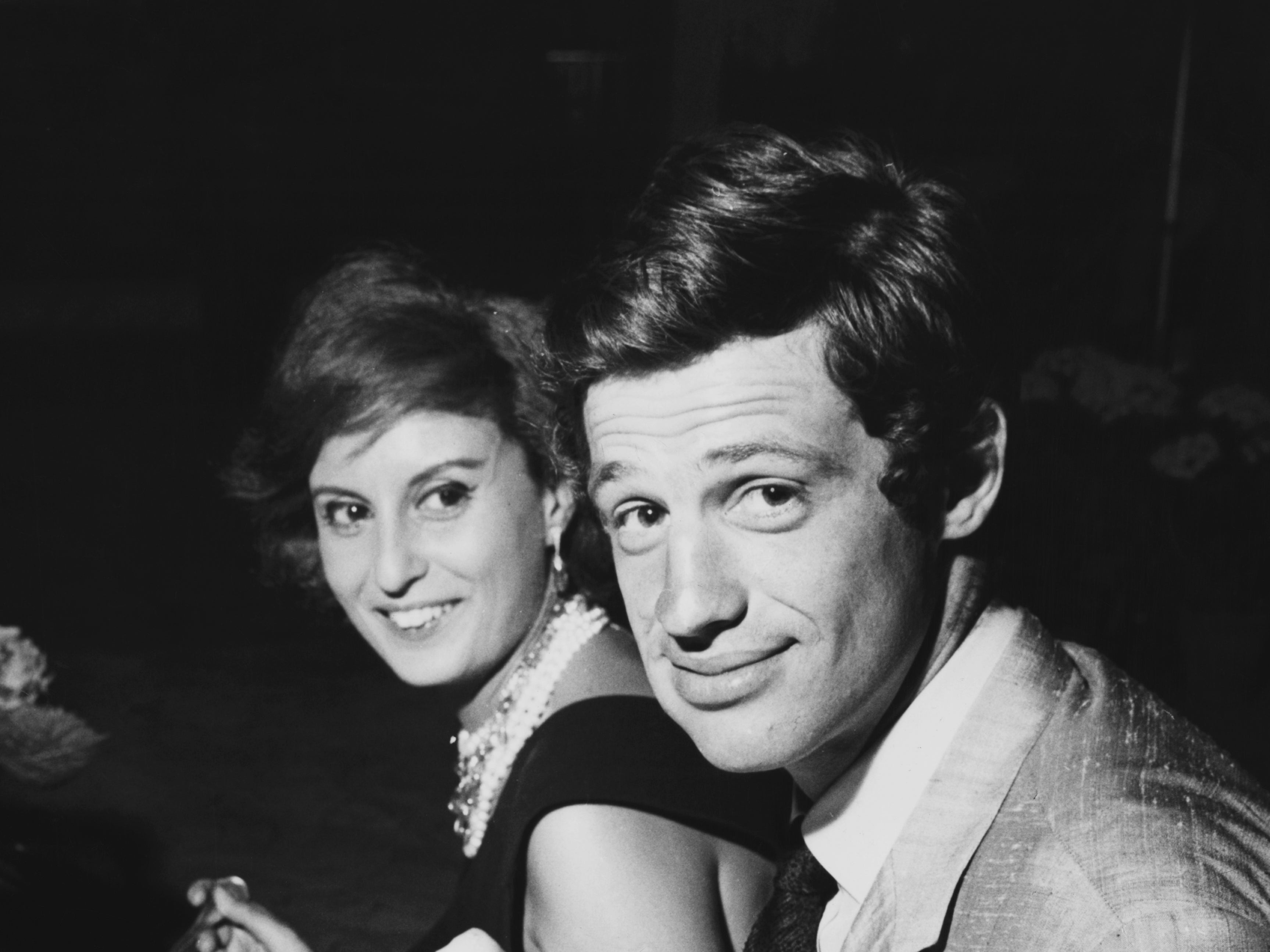 Jean-Paul Belmondo, 'Breathless' Star, Had Died at 88 – The Hollywood  Reporter