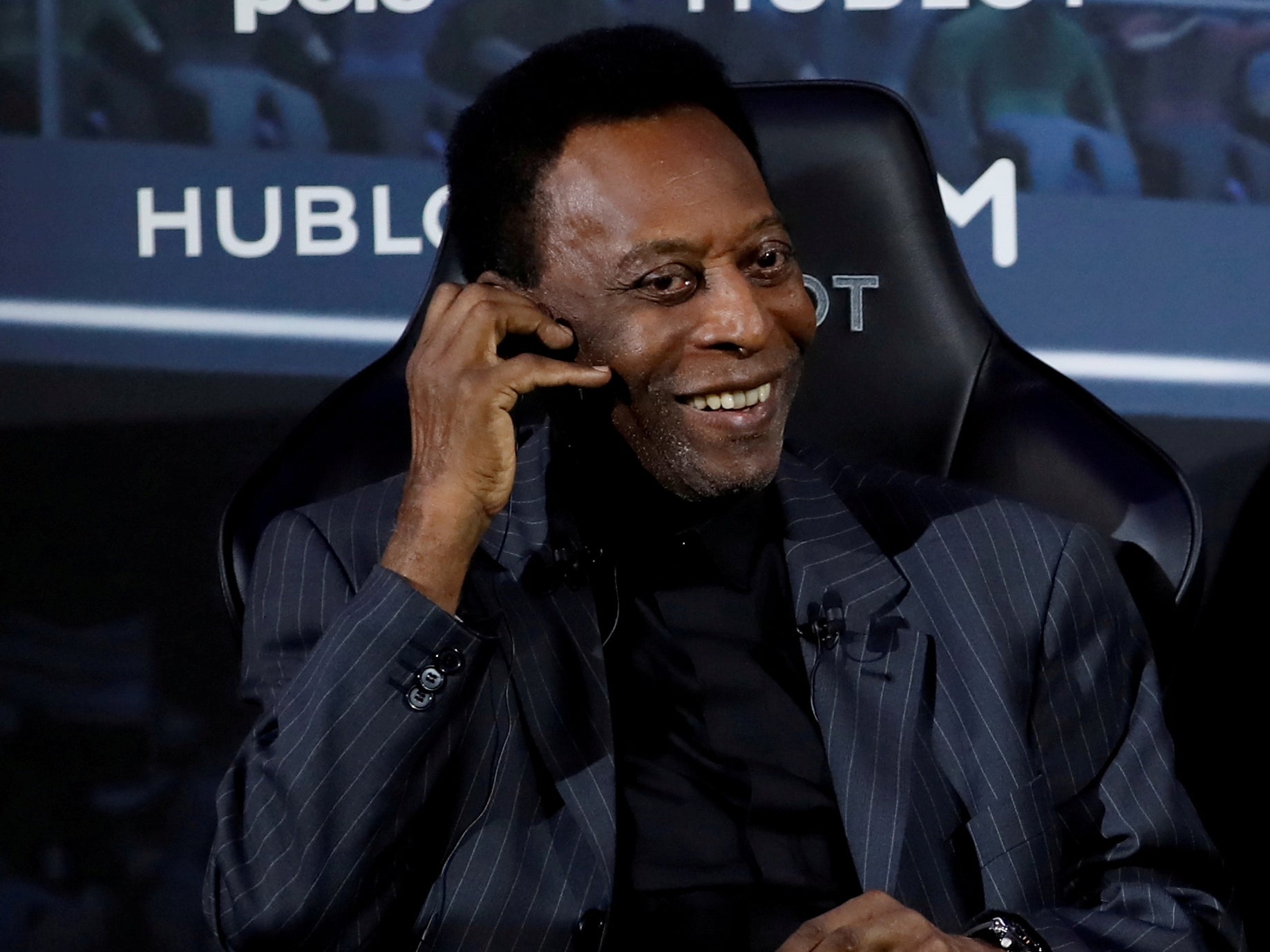 Pele is in hospital with with an undisclosed health problem