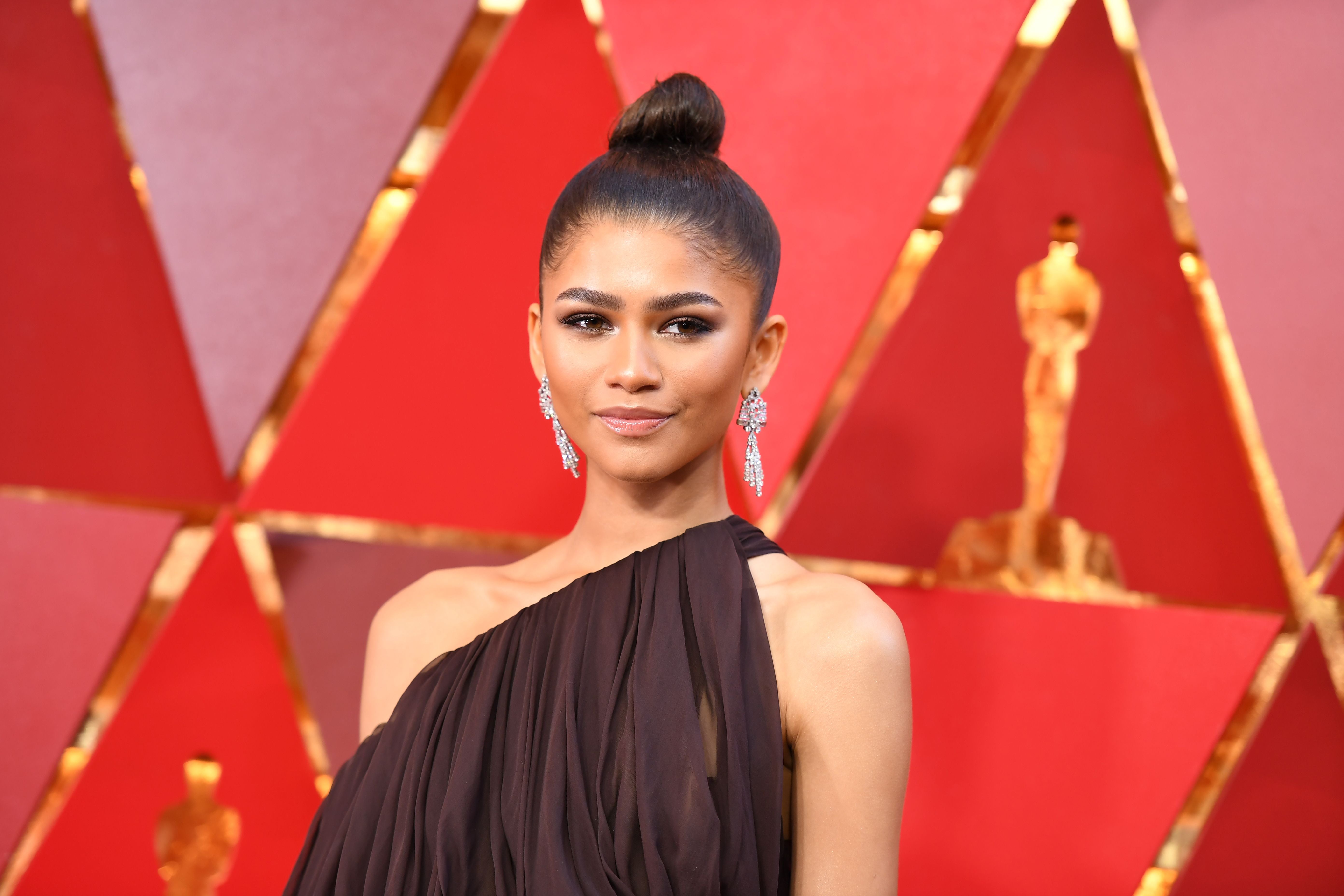 Zendaya opens up about going to therapy