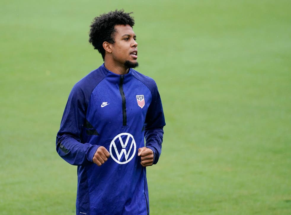 MUNDIAL EEUU-MCKENNIE
