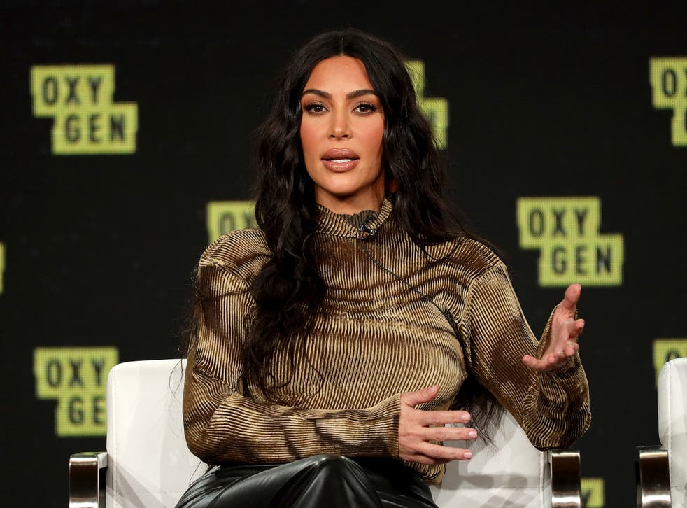 GBRETAÑA-CRIPTOMODENA-KARDASHIAN
