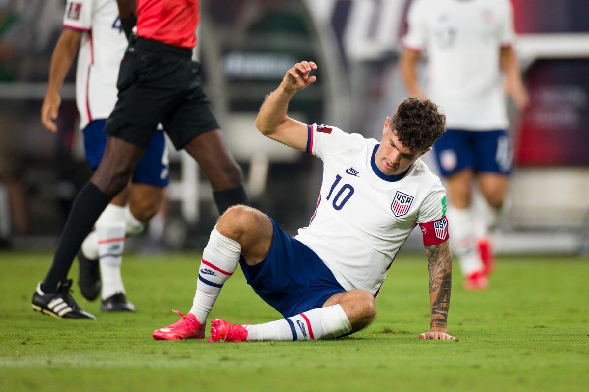 Christian Pulisic injury: Chelsea left sweating after forward suffers ankle  injury on international duty | The Independent
