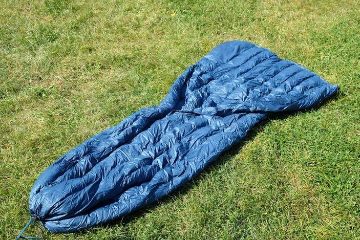 Alpkit cloud cover quilt
