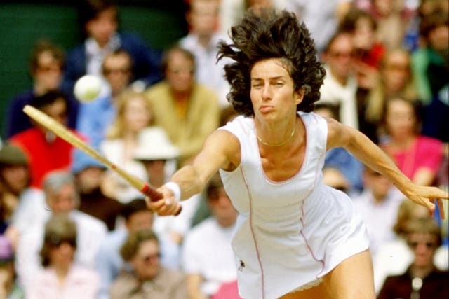 <p>Virginia Wade competes in the 1977 Wimbledon final against Betty Stove</p>