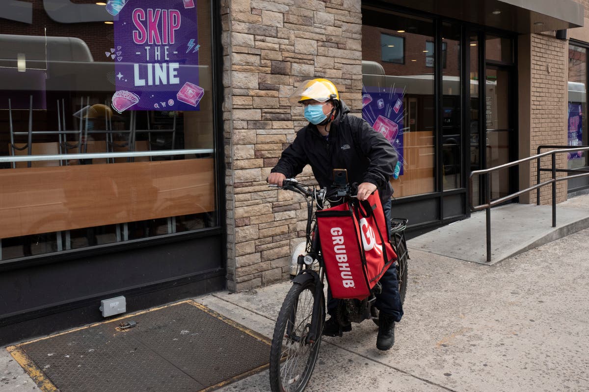 Grubhub, Uber Eats and DoorDash suing New York City over fee limits designed to protect restaurants during pandemic