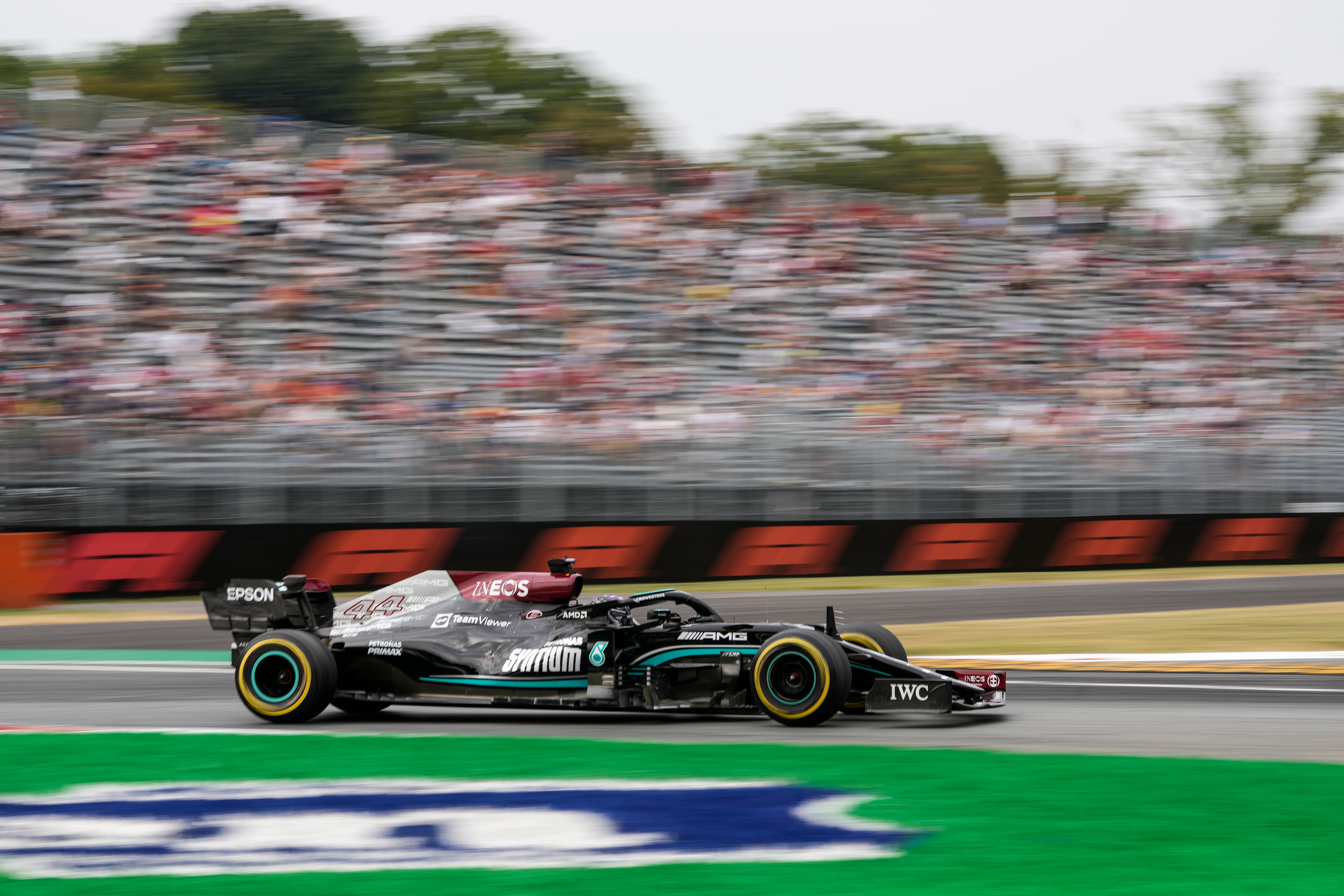 Italian Grand Prix Lewis Hamilton sets first practice pace at Monza The Independent