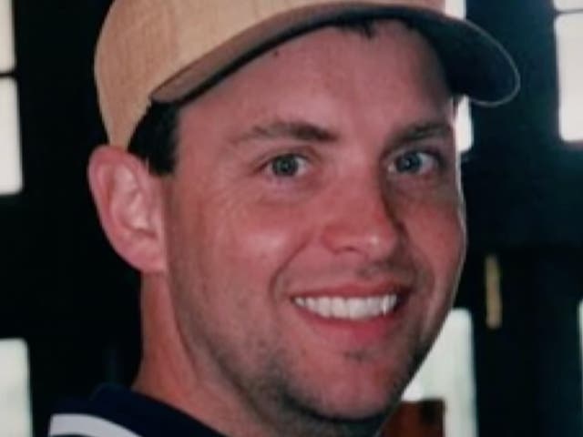 Todd Beamer fue uno de los que se cree que irrumpió en la cabina del vuelo 93 de United Airlines el 11 de septiembre de 2001 después de que fuera tomada por terroristas.