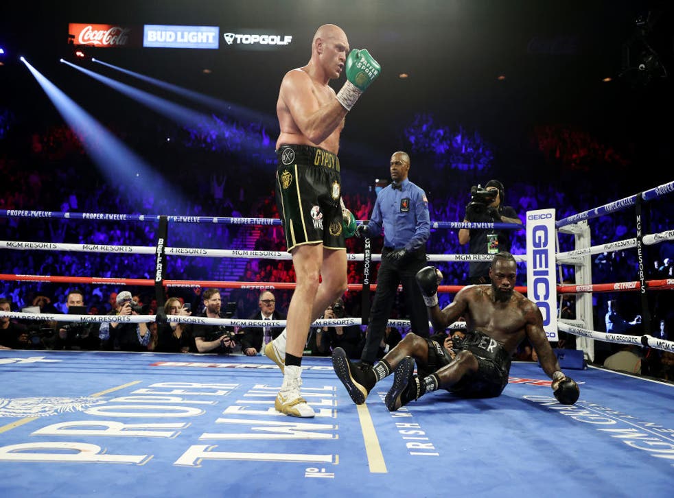 <p> Fury derribó a Wilder dos veces en su camino hacia la victoria hace 20 meses </p>