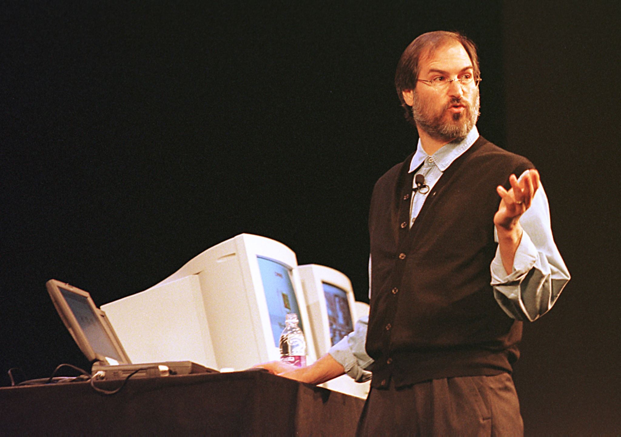 Entrepreneurs such as Steve Jobs are not frowned upon in the US