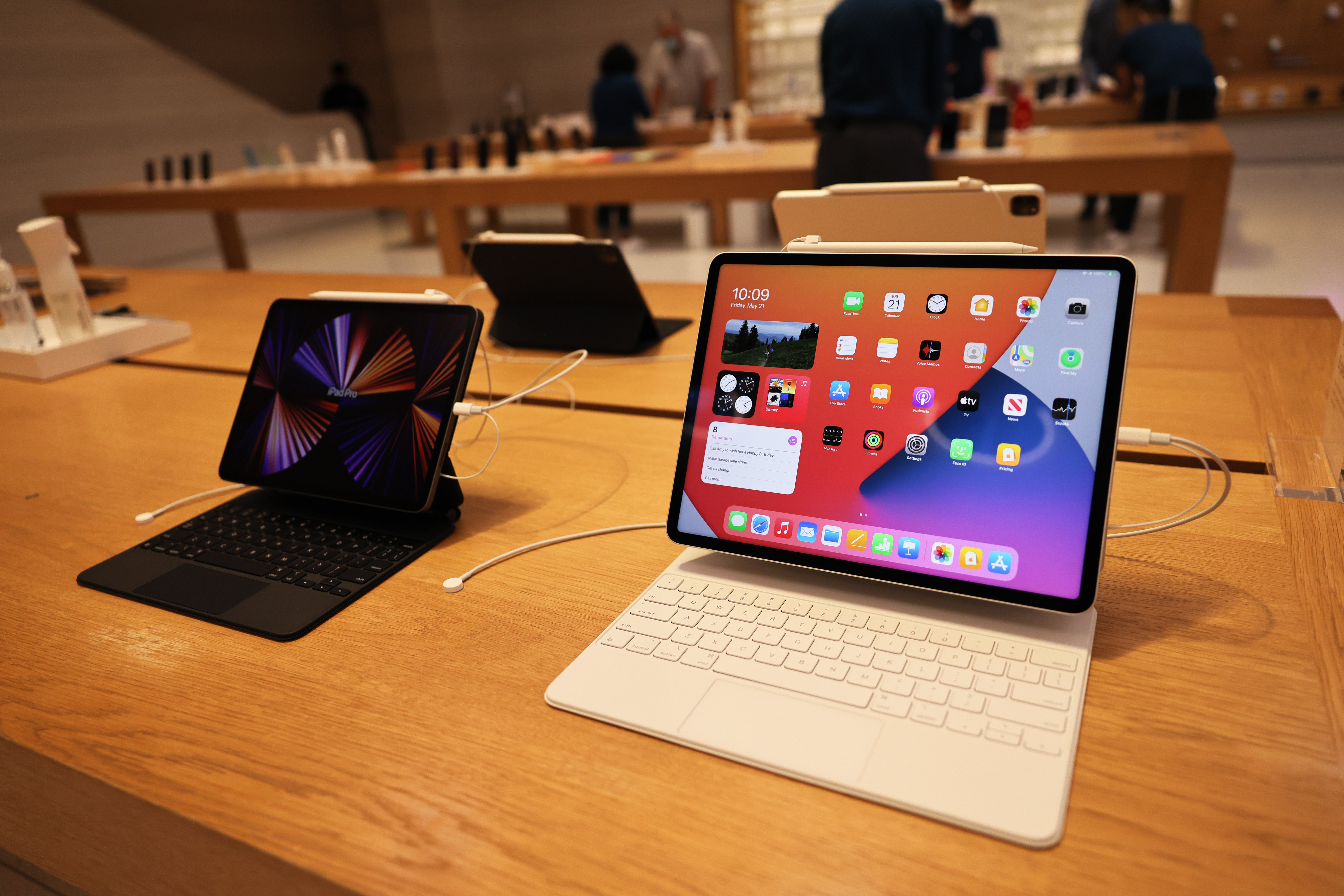 <p>Apple’s iPad Pros seen at the 5th Avenue Apple store on 21 May 2021 in New York City </p>