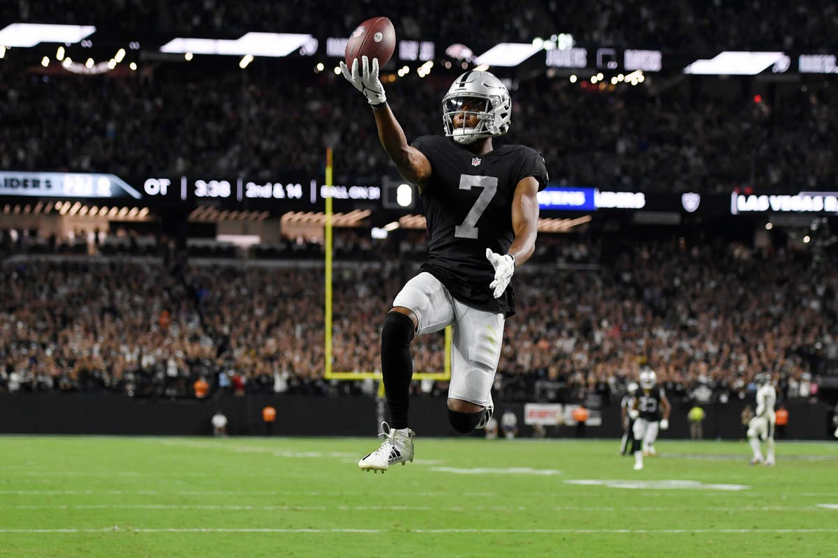 Las Vegas Raiders edge out Baltimore Ravens 33-27 in overtime