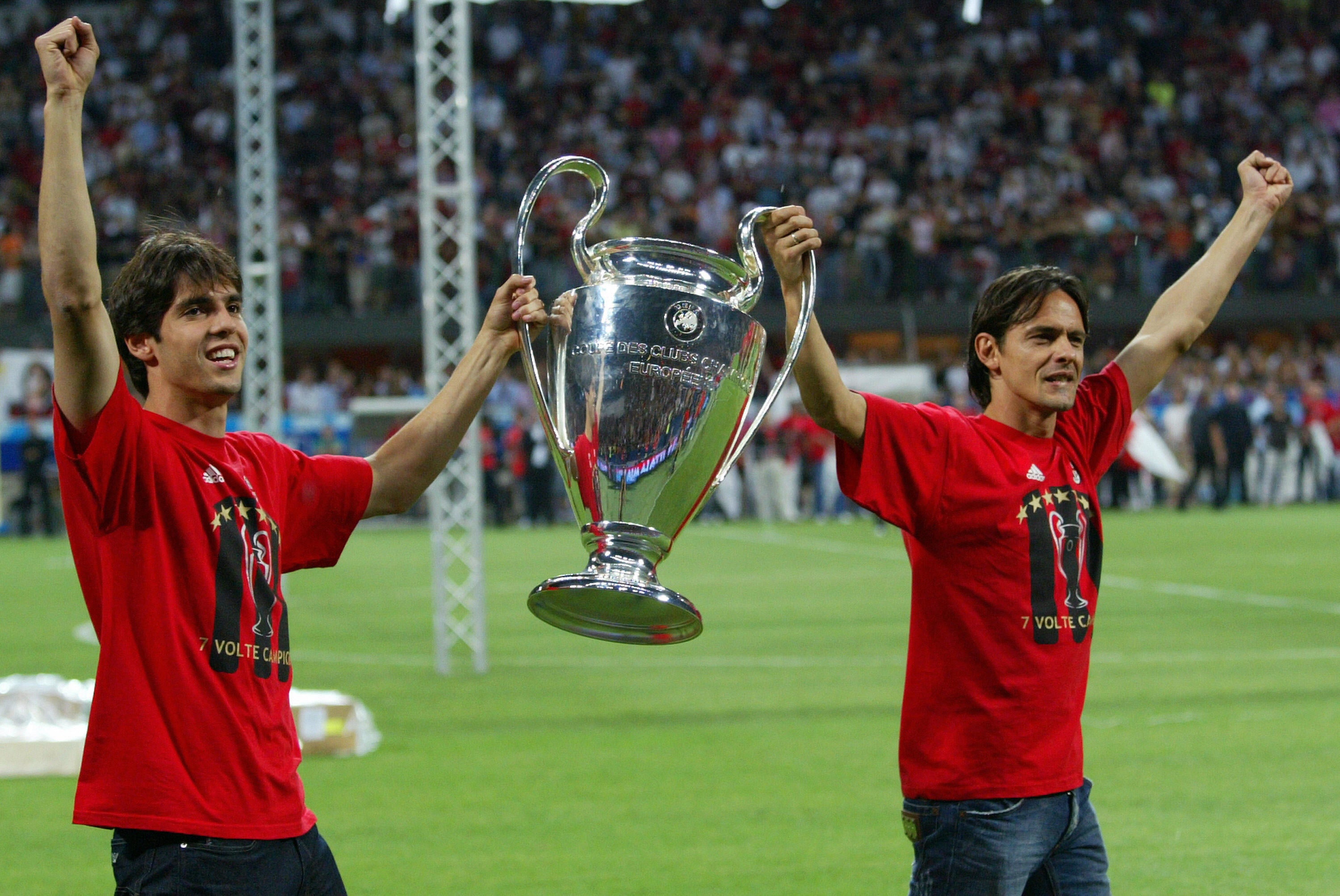 Kaka (L) and Filippo Inzaghi celebrate Milan’s 2007 UCL triumph