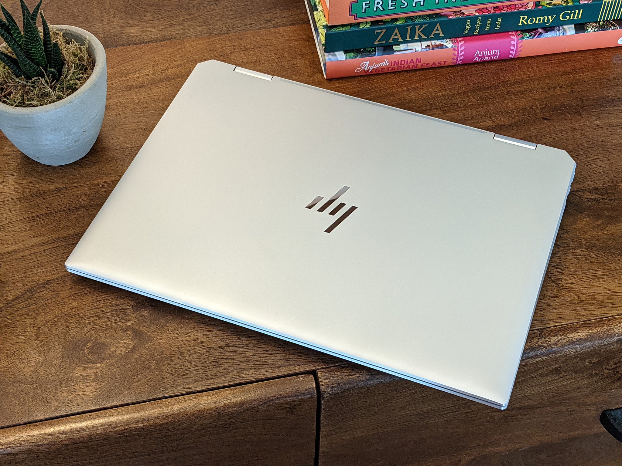 At 1.3kg, the HP spectre x360 is light, but sturdy enough to throw in a rucksack