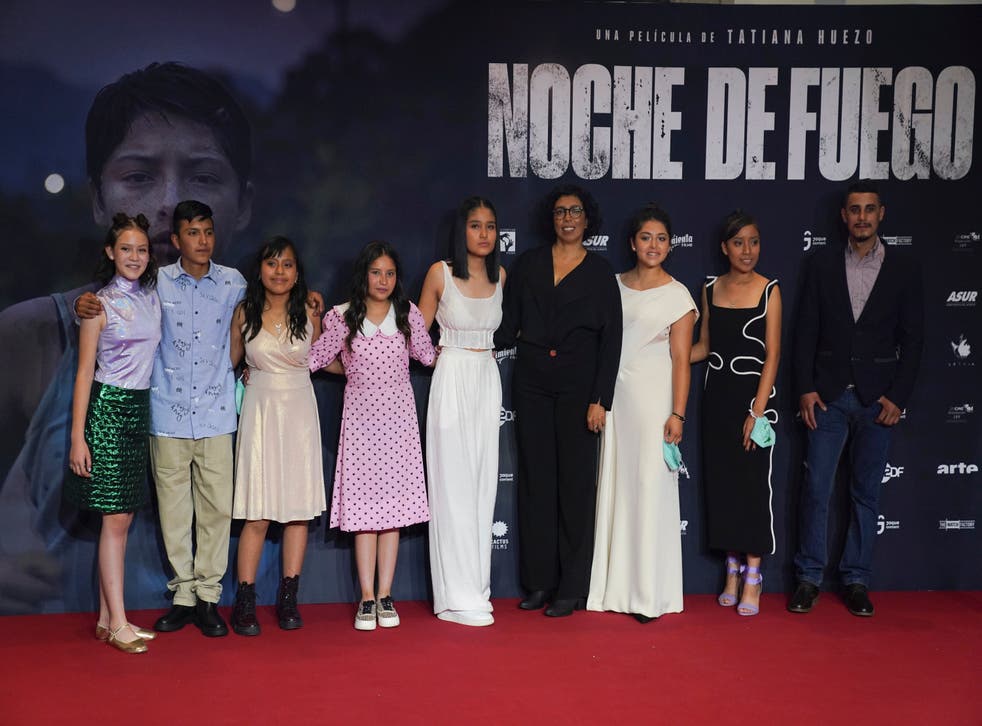 NOCHE DE FUEGO