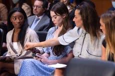Larry Nassar testimony: Touching photo of Aly Raisman supporting Simone Biles goes viral