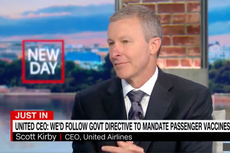 United Airlines CEO says number of workers who have quit over vaccine mandate is in 'single digits'