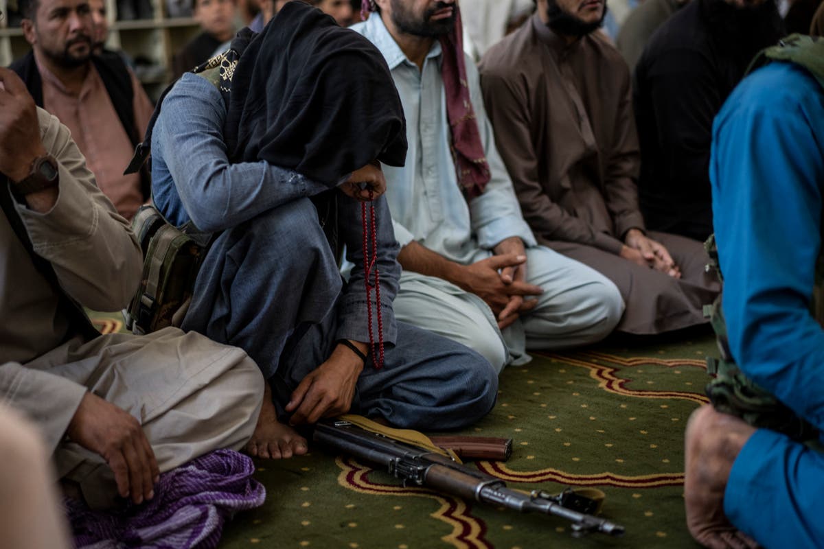 Taliban replace ministry for women with one restricting them