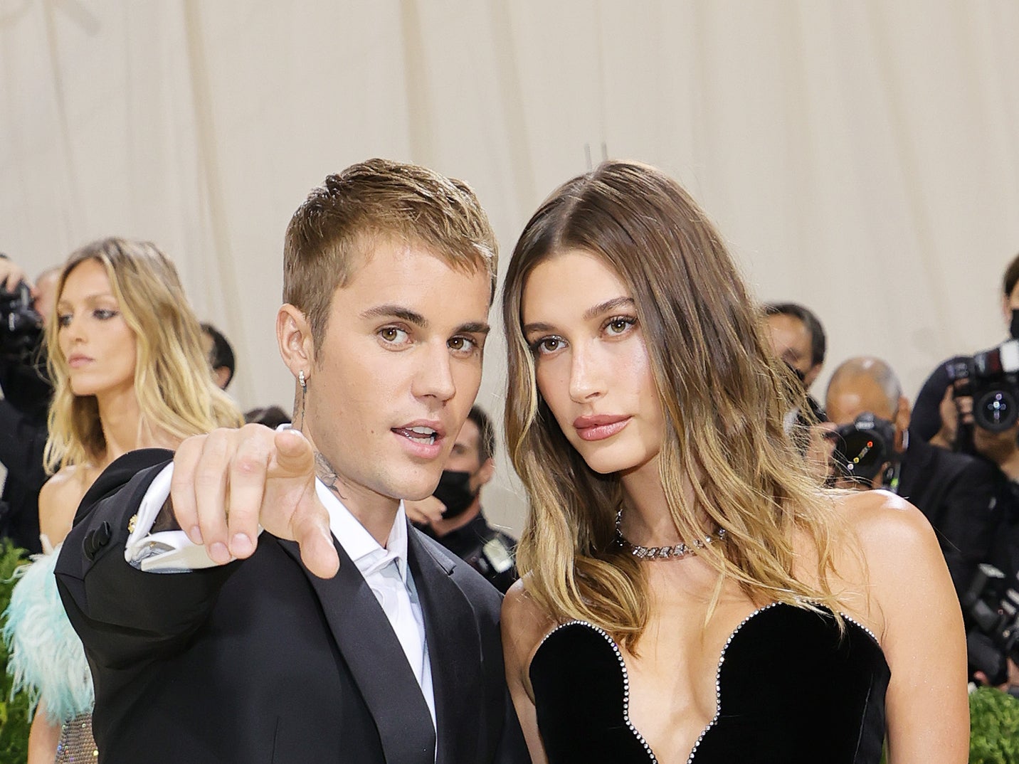 Justin Bieber and Hailey Baldwin at the 2021 Met Gala