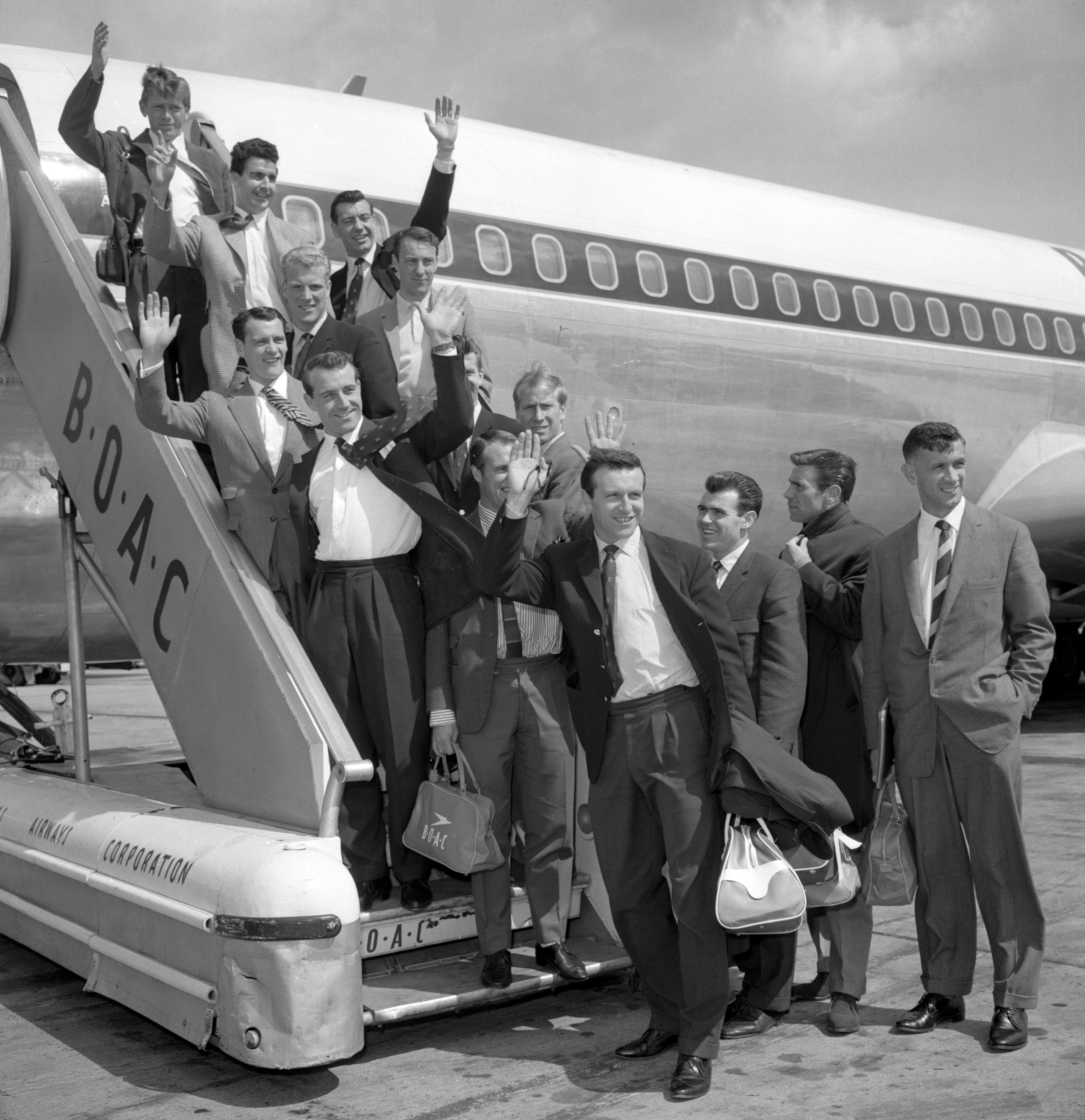 England’s World Cup squad get set to fly to Chile in 1962 (PA)