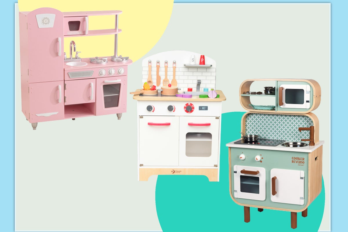 Best toy kitchens for children 2021: Imaginative play for kids The