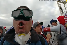 New video shows Capitol rioter frothing at the mouth