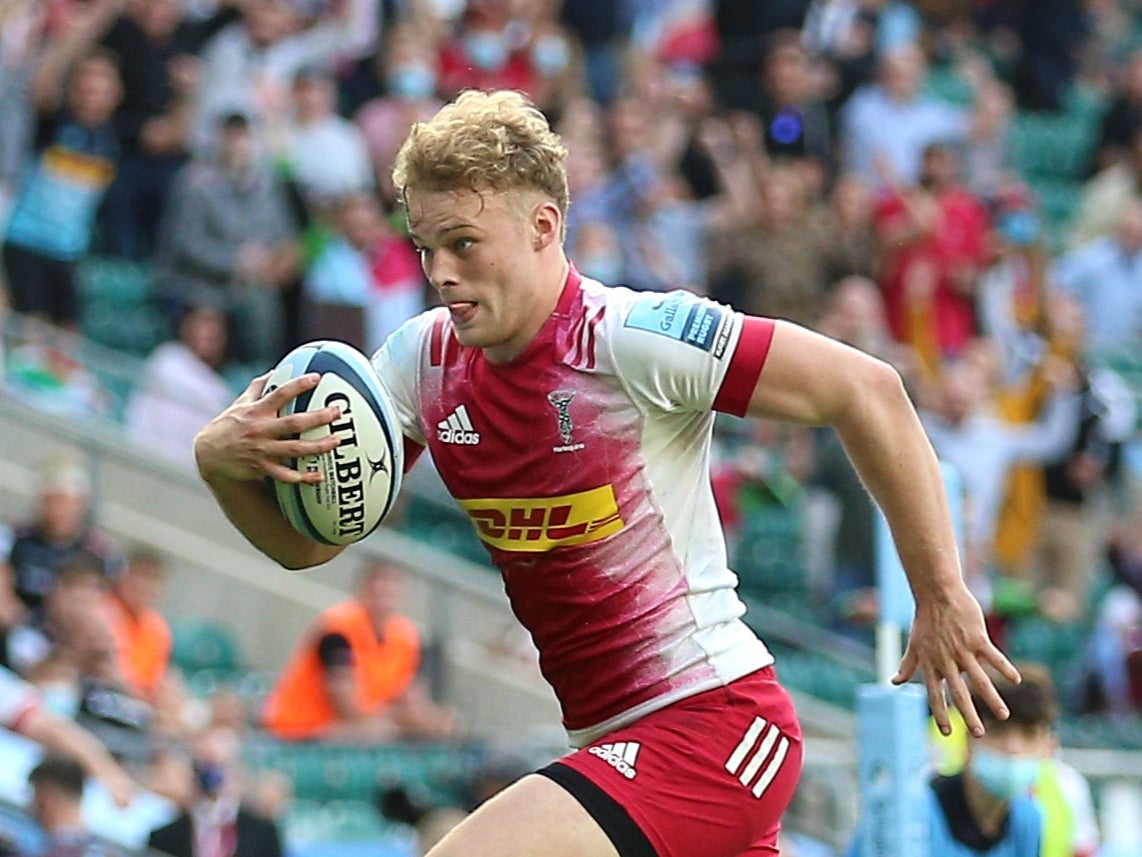 Harlequins’ Louis Lynagh has ben called up for England’s training camp