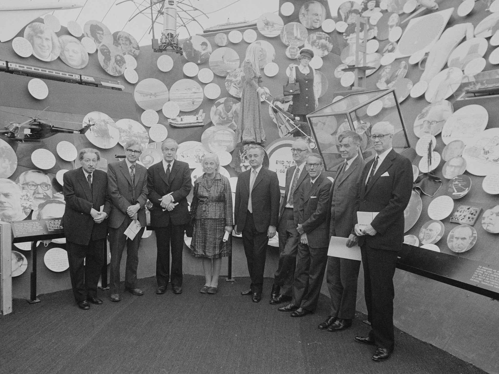 Hewish (second left) with eight of his fellow British Nobel prize winners at a preview of the British Genius Exhibition in Battersea, London, in May 1977