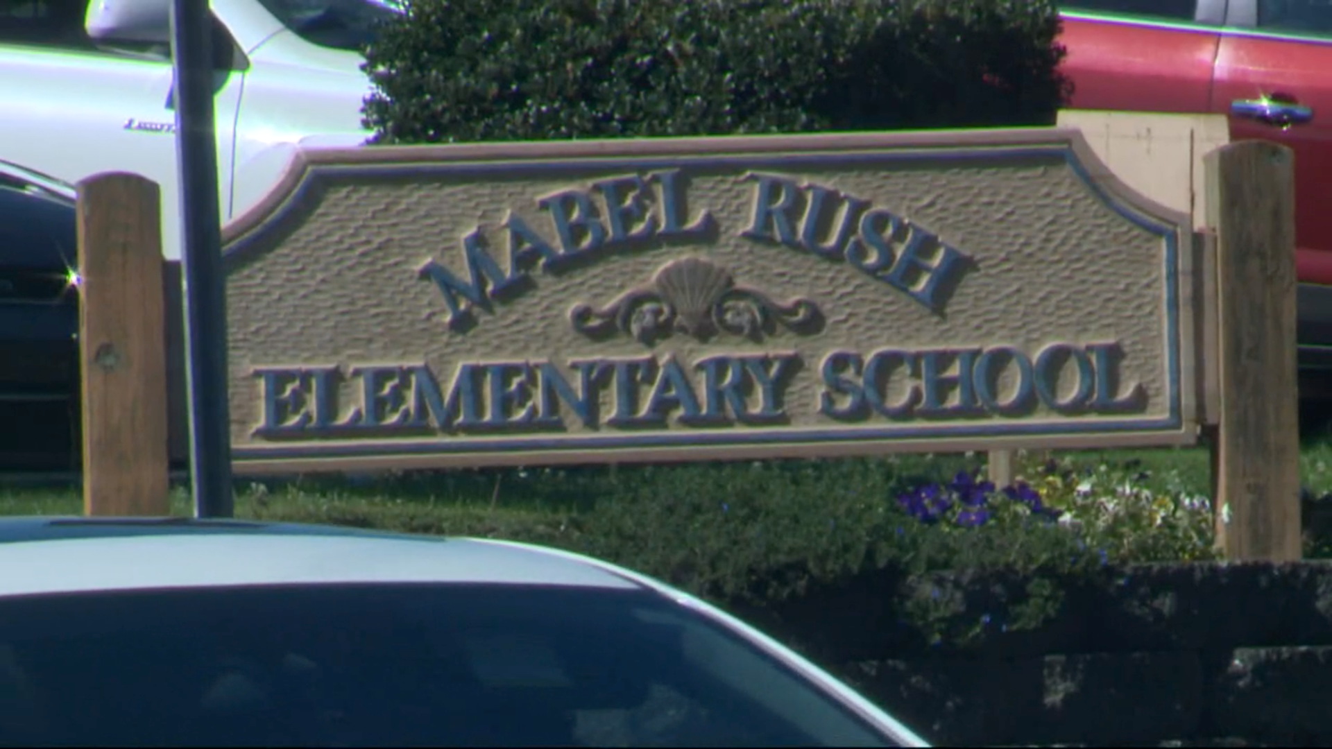 Mabel Rush Elementary School in Newberg